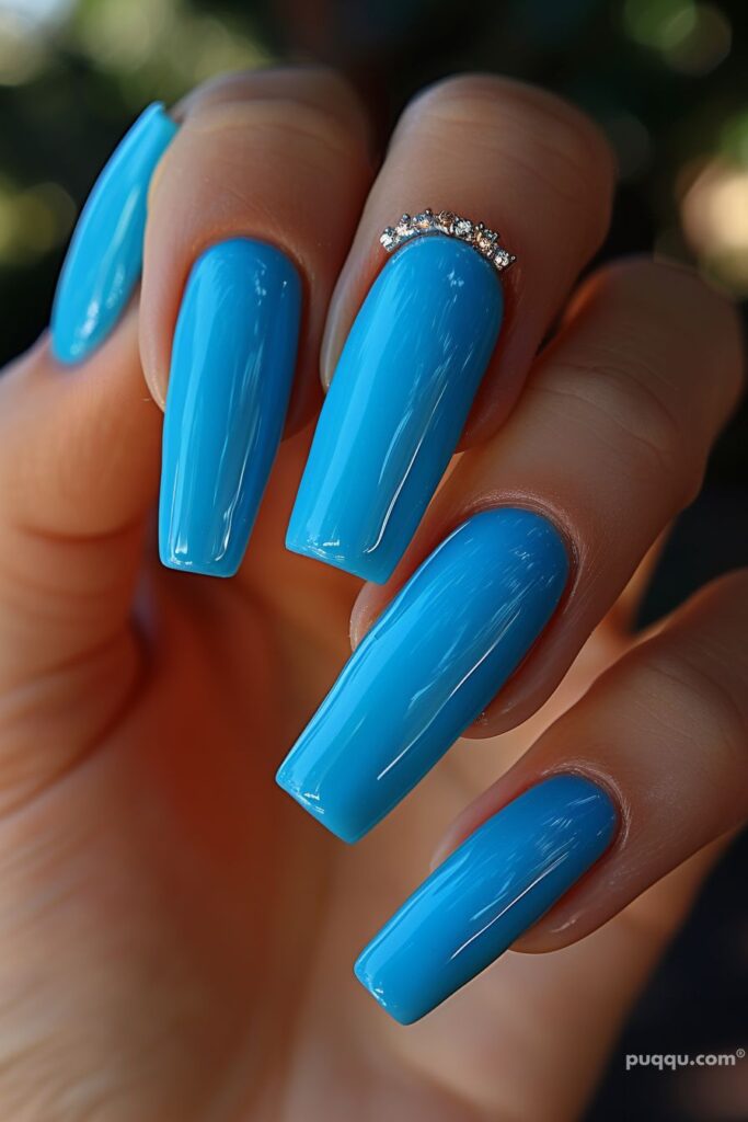 blue-nail-ideas-13