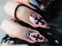 emo-y2k-nails-1