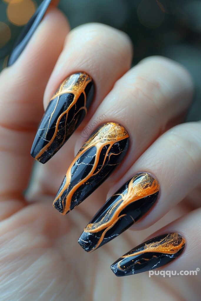 black-yellow-nails-23
