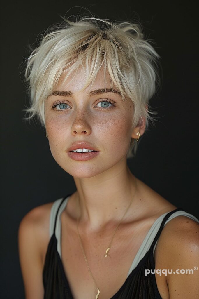 very-short-haircuts-women-33
