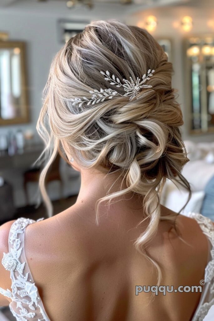wedding-hairstyles-2024-13