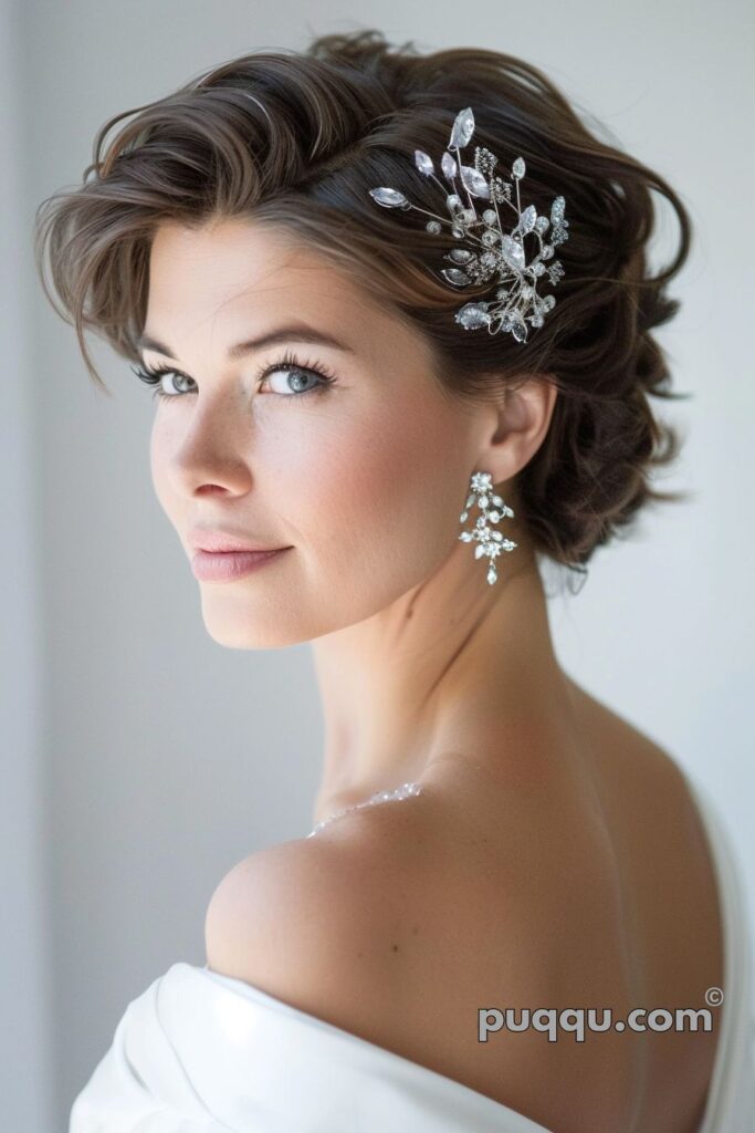wedding-hairstyles-2024-32