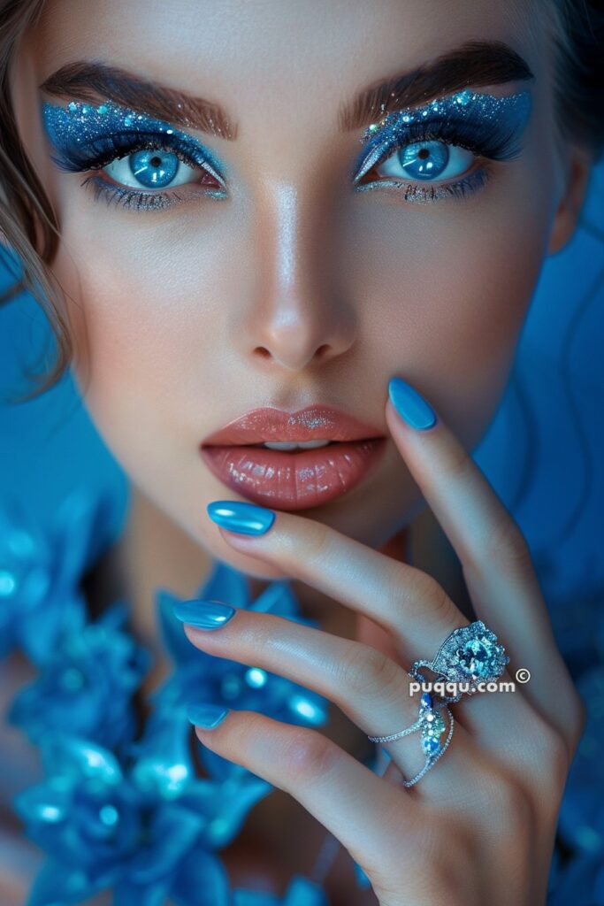 blue-eyeshadow-looks-110