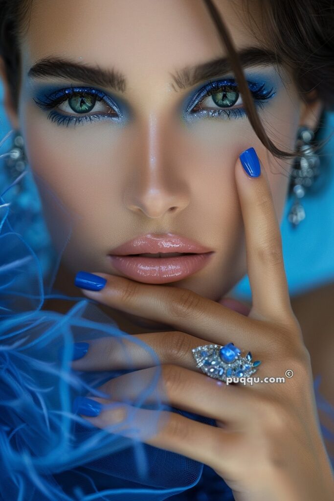 blue-eyeshadow-looks-114