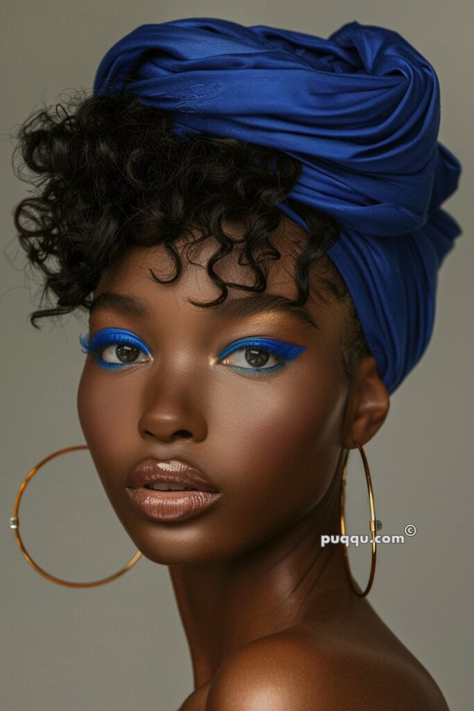 blue-eyeshadow-looks-30