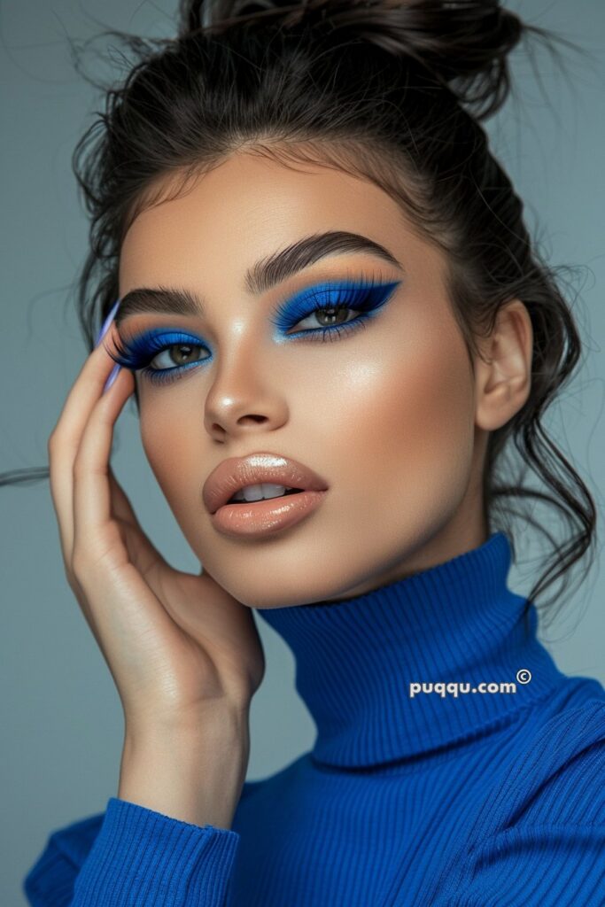 blue-eyeshadow-looks-52