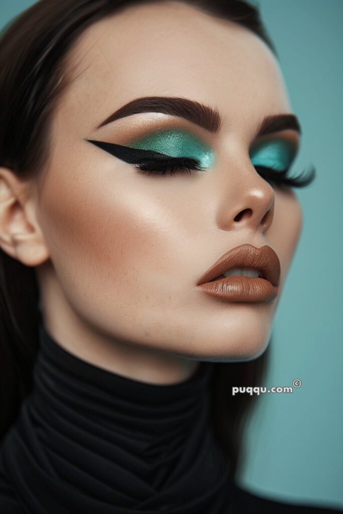 blue-eyeshadow-looks-62