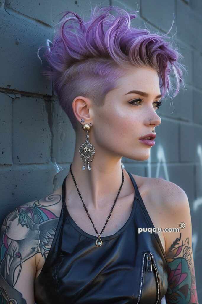 mohawk-haircut-for-women-59