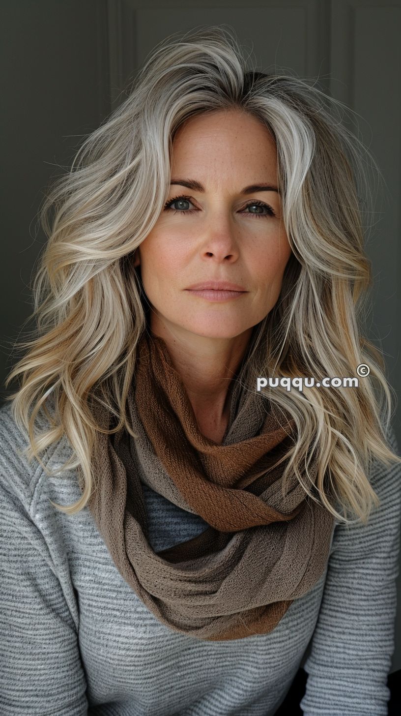 blonde-hair-with-lowlights-19